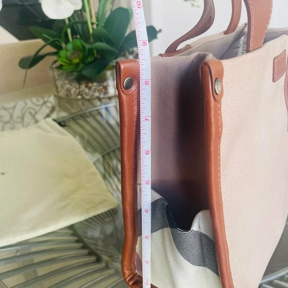 Burberry Nova Check Tan, Canvas and Leather Tote with Dust Cover - Picture 15 of 16